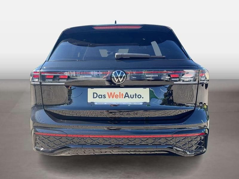 Gebraucht VW Tiguan Sport 272 PS (200 kW) 2025 Schwarz  metallic SUV