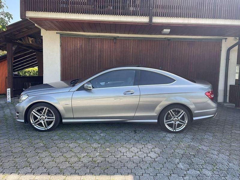 Gebraucht Mercedes C180 156 PS (114 kW) 2013 Coupé