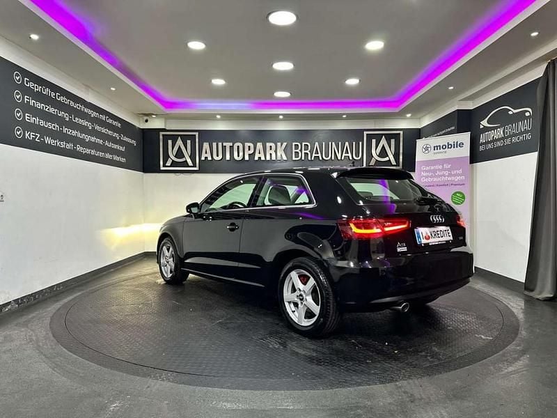 Gebraucht Audi A3 Ambiente 105 PS (77 kW) 2013 Schwarz Kleinwagen