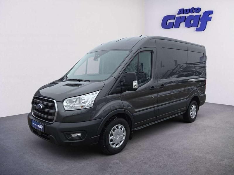 Gebraucht Ford Transit Trend 129 PS (94 kW) 2021 Grau Van