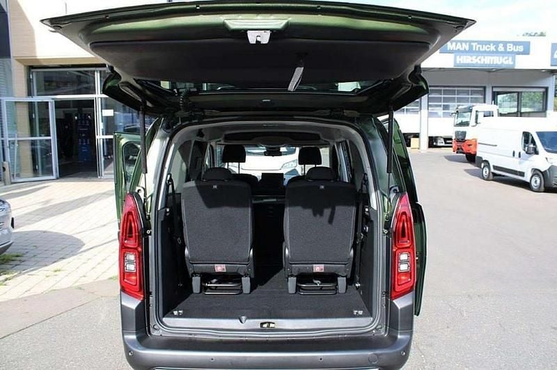 Neu Fiat Doblò 131 PS (96 kW) 2025 Schwarz Van / Kleinbus