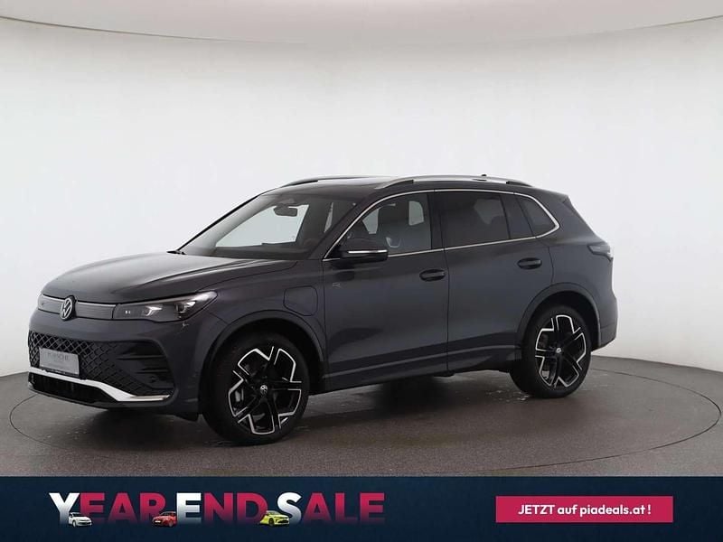 Gebraucht VW Tiguan Sport 204 PS (150 kW) 2025 Grau SUV