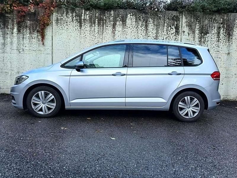 Gebraucht VW Touran Comfortline 116 PS (85 kW) 2017 Van / Kleinbus