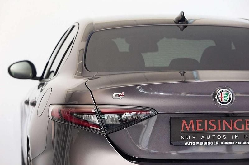 Gebraucht Alfa Romeo Giulia Veloce 280 PS (205 kW) 2025 Silber Limousine