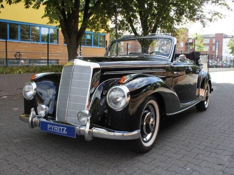 Schwarz Gebraucht 1955 Mercedes 220 Cabrio | € 149.000 - Bild 1/4