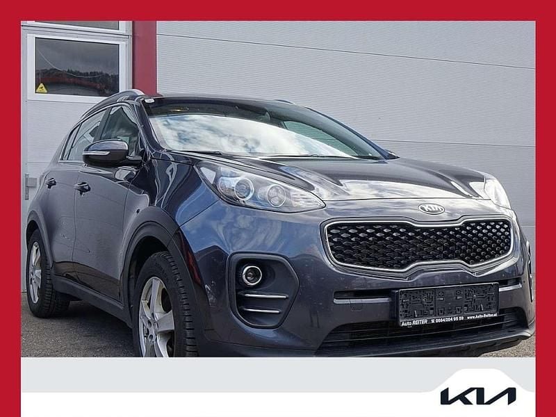 Grau Gebraucht 2018 Kia Sportage Silver SUV | € 13.990 (Etwas zu teuer) - Bild 1/3