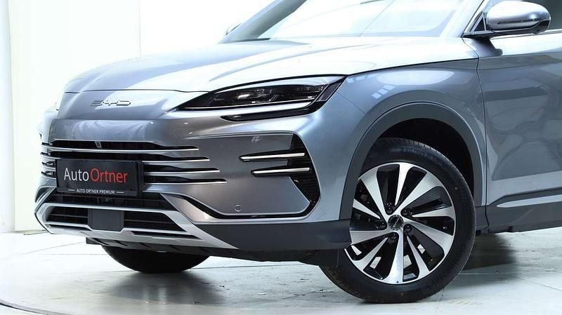 Neu BYD Seal U Boost 218 PS (160 kW) 2025 Grau SUV