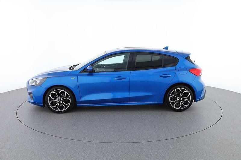 Gebraucht Ford Focus ST-Line 120 PS (88 kW) 2020 Blau Limousine