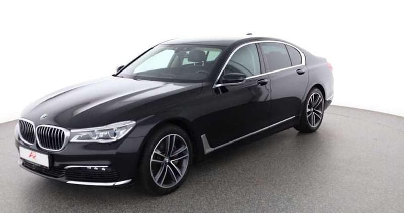 Gebraucht BMW 730 265 PS (194 kW) 2017 Limousine