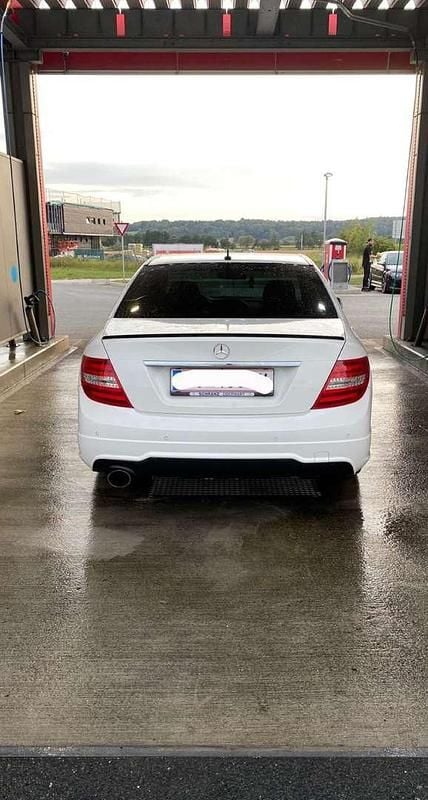 Gebraucht Mercedes C180 Edition 120 PS (88 kW) 2011 Limousine