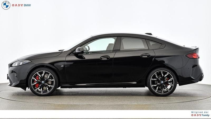 Gebraucht BMW 220 M Sport 170 PS (125 kW) 2025 Saphirschwarz Coupé