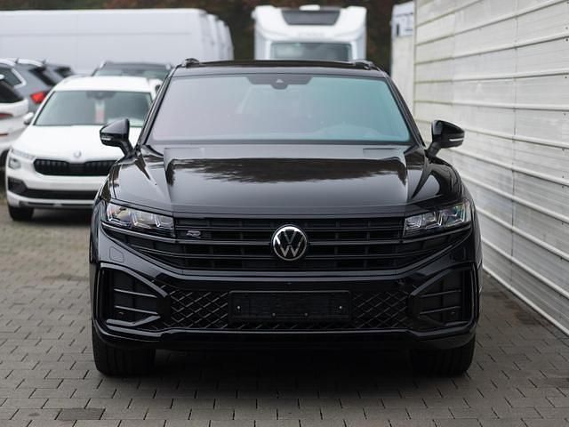Schwarz sonderlackierung Gebraucht 2024 VW Touareg SUV | € 109.336 - Bild 1/4