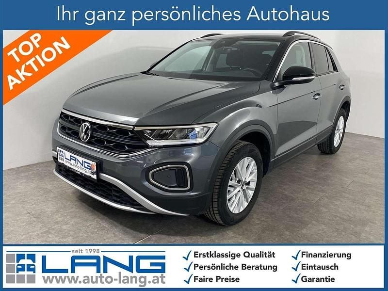 Grau Gebraucht 2024 VW T-Roc Life SUV | € 31.900 (Fairer Preis) - Bild 1/4