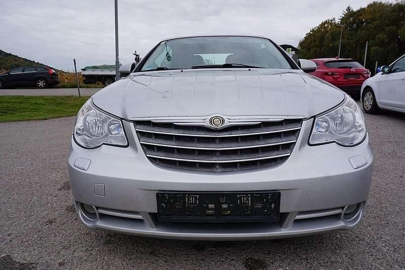 Grau Gebraucht 2009 Chrysler Sebring Cabriolet Limited Cabrio | € 2.890 - Bild 1/4