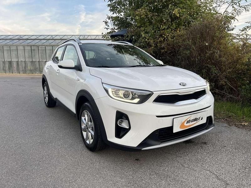 Weiß Gebraucht 2020 Kia Stonic SUV | € 13.490 (Fairer Preis) - Bild 1/4