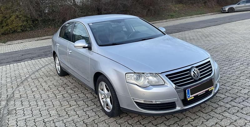 Gebraucht VW Passat Highline 140 PS (102 kW) 2006 Silber Limousine
