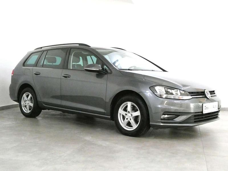 Gebraucht VW Golf VII 116 PS (85 kW) 2019 Grau Kombi