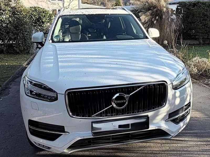 Weiß Gebraucht 2019 Volvo XC90 Momentum SUV | € 29.900 (Superpreis) - Bild 1/4