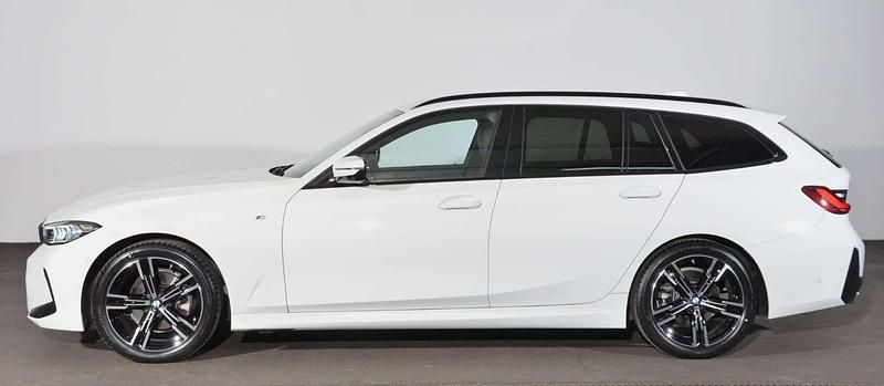 Gebraucht BMW 320 Efficient Dynamics 190 PS (139 kW) 2024 Weiß Kombi