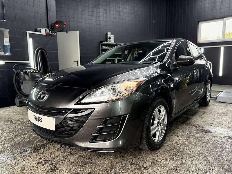 Grau Gebraucht 2010 Mazda 3 Inclusive Limousine | € 4.490 (Fairer Preis) - Bild 1/4