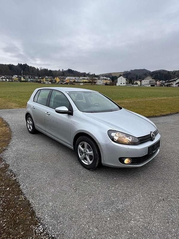 Gebraucht VW Golf VII 86 PS (63 kW) 2012 Silber Kleinwagen
