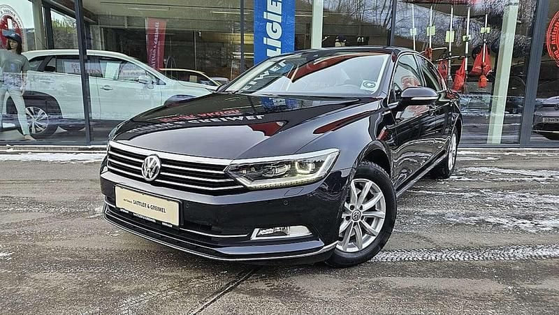 Gebraucht VW Passat Highline 150 PS (110 kW) 2016 Schwarz Limousine