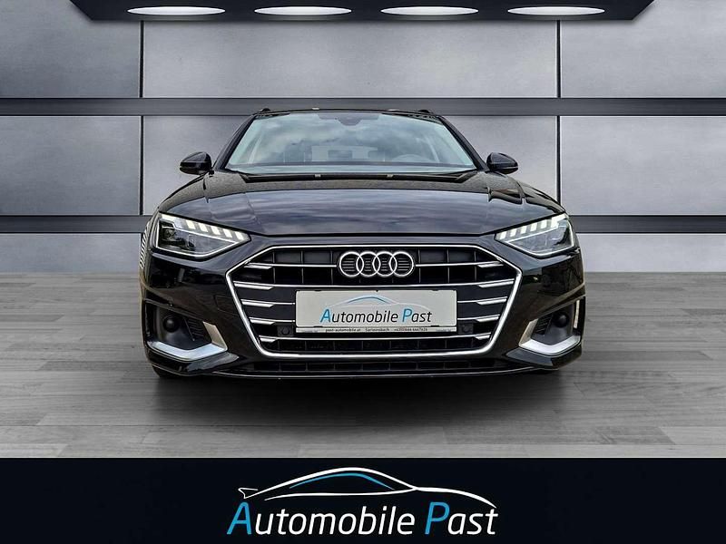 Gebraucht Audi A4 163 PS (119 kW) 2023 Schwarz Kombi