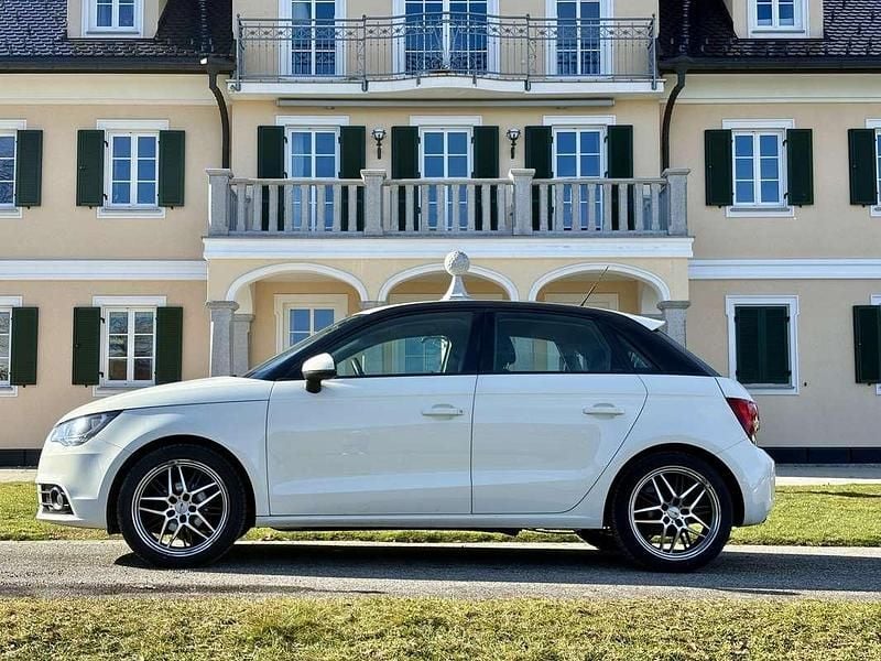 Gebraucht Audi A1 Sportback Attraction 86 PS (63 kW) 2012 Kleinwagen