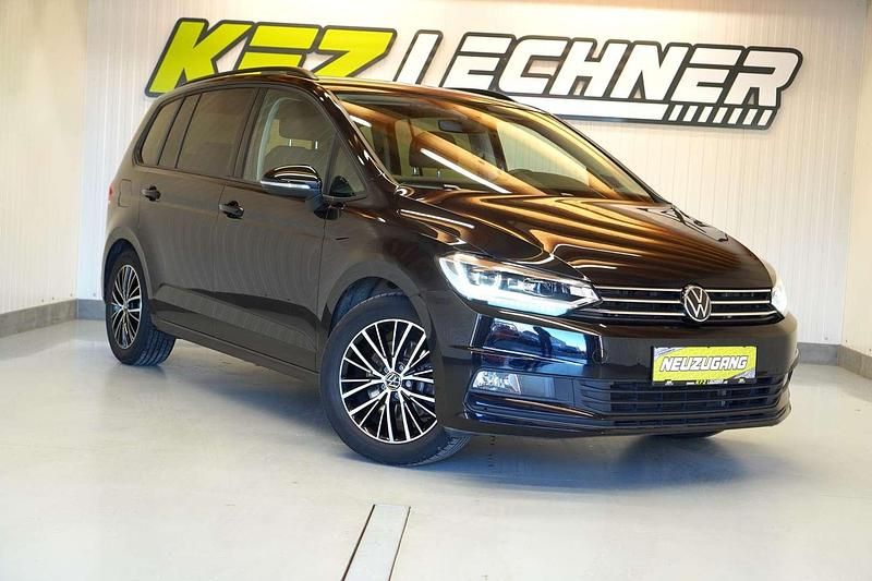 Gebraucht VW Touran R 150 PS (110 kW) 2024 Schwarz Van / Kleinbus
