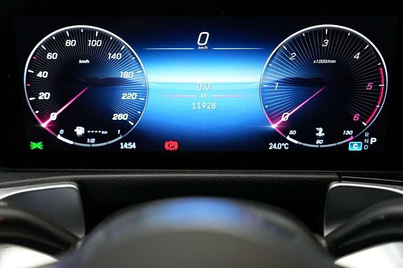 Gebraucht Mercedes GLB200 Edition 150 PS (110 kW) 2024 Schwarz SUV