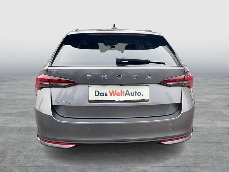 Gebraucht Skoda Octavia Selection 150 PS (110 kW) 2025 Mittelgrau  metallic Kombi