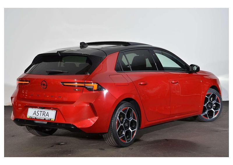 Gebraucht Opel Astra GS Line 150 PS (110 kW) 2022 Rot Limousine