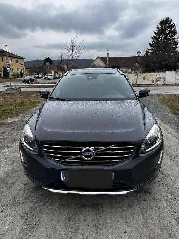 Gebraucht Volvo XC60 163 PS (119 kW) 2013 SUV