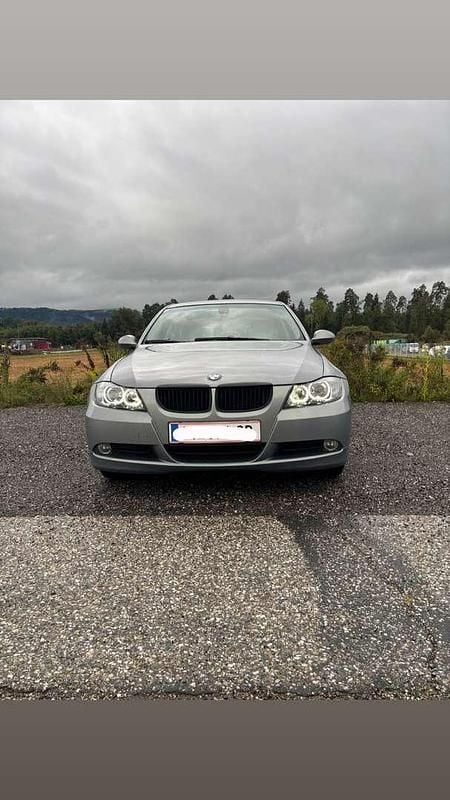Gebraucht 2005 BMW 120 Kleinwagen | € 6.000 - Bild 1/4