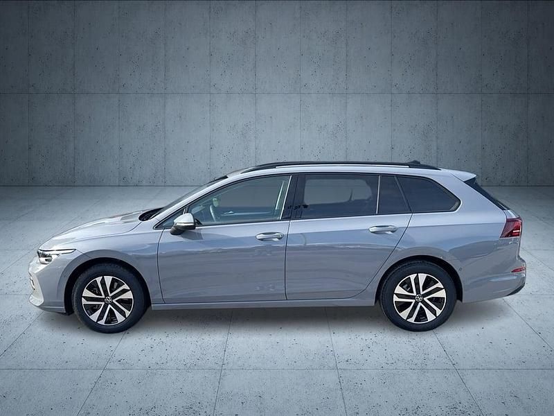 Neu VW Golf VIII Business 115 PS (84 kW) 2026 Mittelgrau  normal Kombi