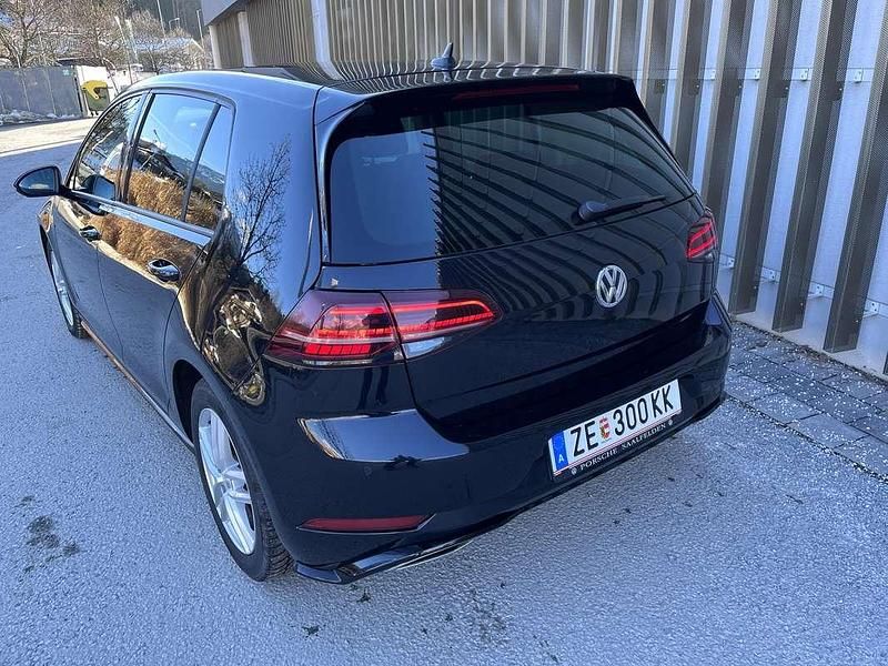 Gebraucht VW Golf VII Highline 150 PS (110 kW) 2019 Schwarz Limousine