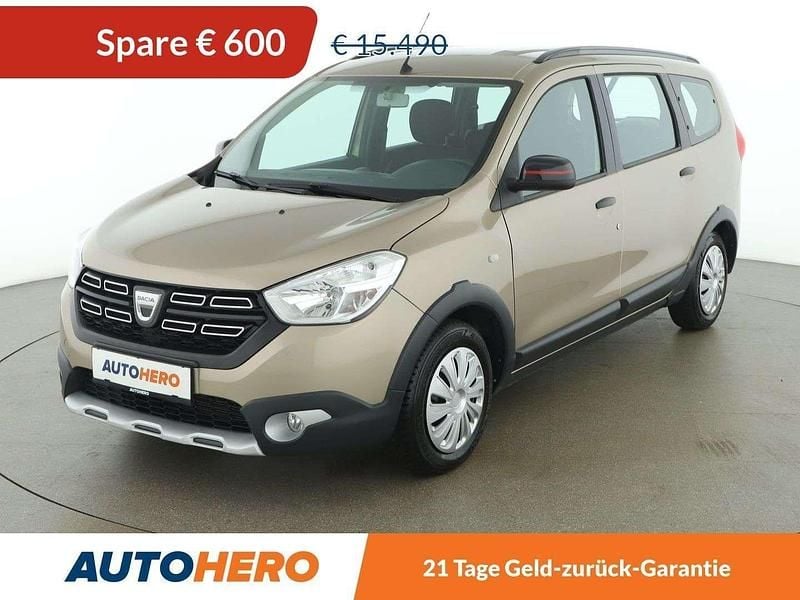 Braun Gebraucht 2019 Dacia Lodgy Stepway Van / Kleinbus | € 14.890 (Fairer Preis) - Bild 1/3