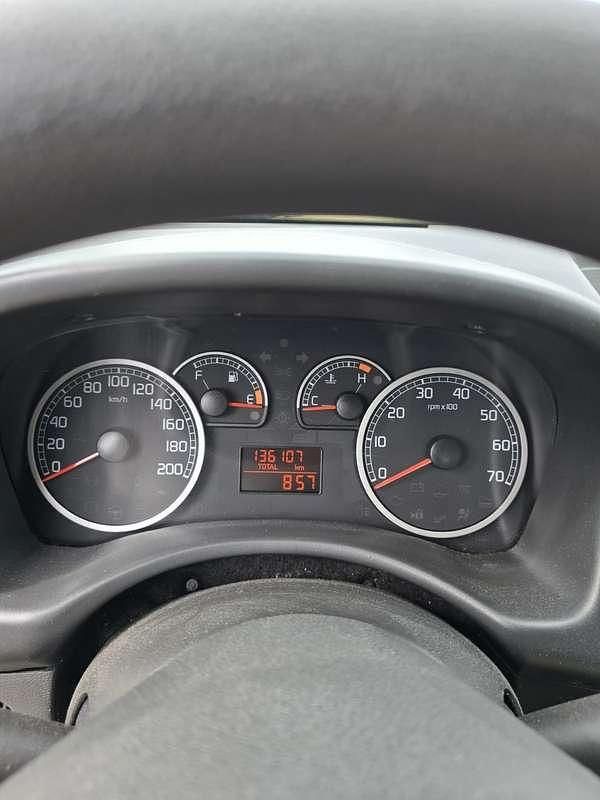 Gebraucht Fiat Punto Active 60 PS (44 kW) 2010 Kleinwagen