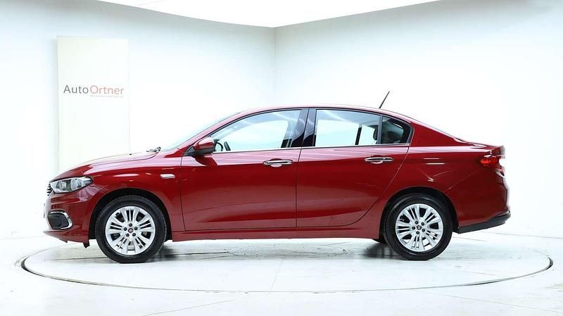 Gebraucht Fiat Tipo Lounge 110 PS (80 kW) 2017 Rot Limousine