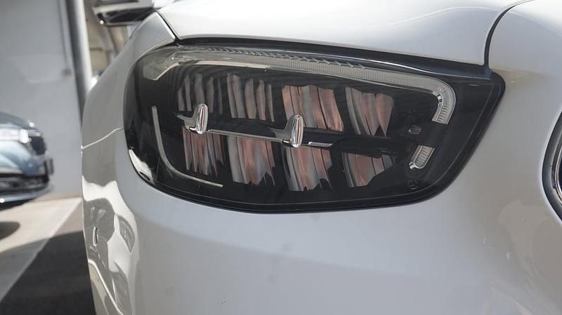 Gebraucht Mercedes E300 194 PS (142 kW) 2022 Weiss  normal Kombi