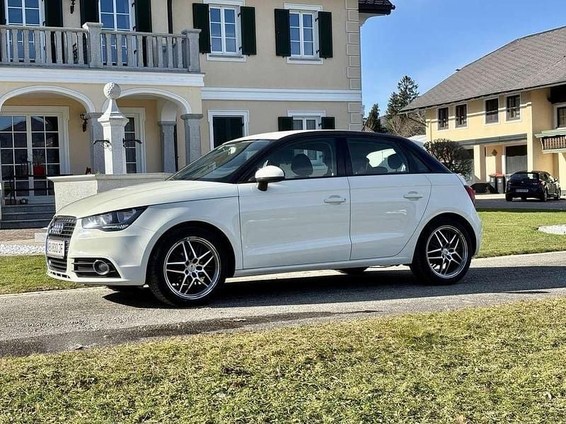 Gebraucht Audi A1 Sportback Attraction 86 PS (63 kW) 2012 Kleinwagen