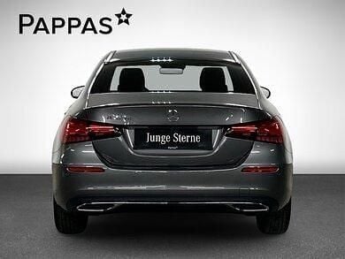 Gebraucht Mercedes A180 Progressive 116 PS (85 kW) 2024 Grau Limousine