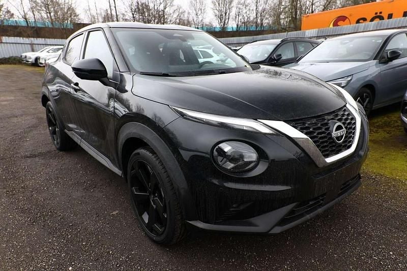 Neu Nissan Juke 360º 114 PS (83 kW) 2025 Schwarz SUV