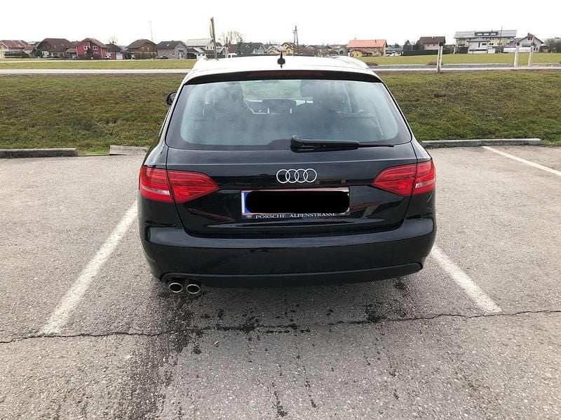 Gebraucht Audi A4 143 PS (105 kW) 2009 Schwarz Kombi