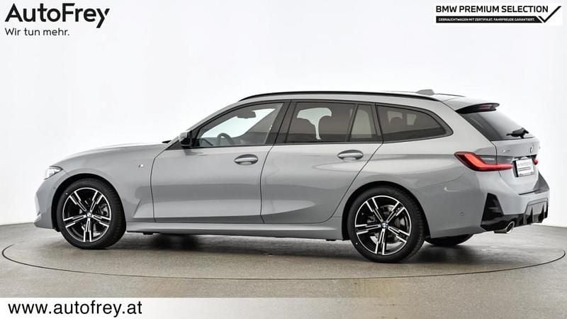 Gebraucht BMW 320 Efficient Dynamics 190 PS (139 kW) 2025 Grau Kombi