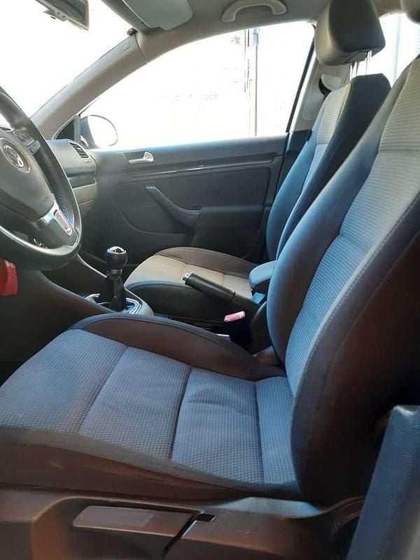 Gebraucht VW Golf VII Comfortline 105 PS (77 kW) 2012 Grau Limousine