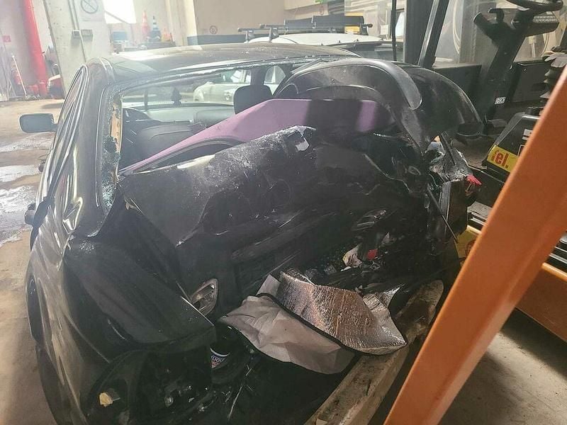 Gebraucht BMW 330 135 PS (99 kW) 2003 Limousine