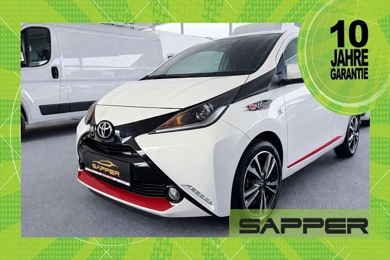 Gebraucht Toyota Aygo 82 PS (60 kW) 2018 Weiß Kleinwagen