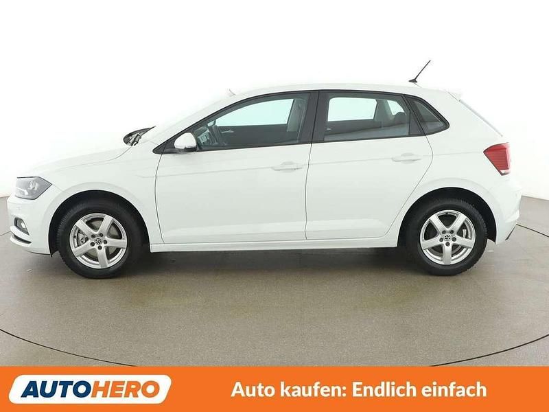 Gebraucht VW Polo 80 PS (58 kW) 2018 Weiß Kleinwagen