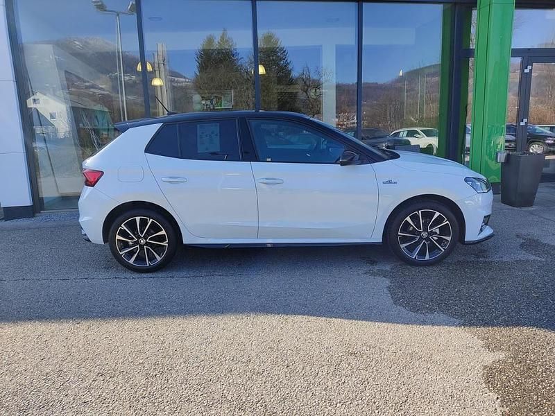 Gebraucht Skoda Fabia Monte Carlo 95 PS (69 kW) 2025 Weiss  metallic Kleinwagen